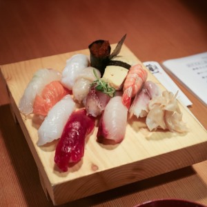 japán szusi nigiri