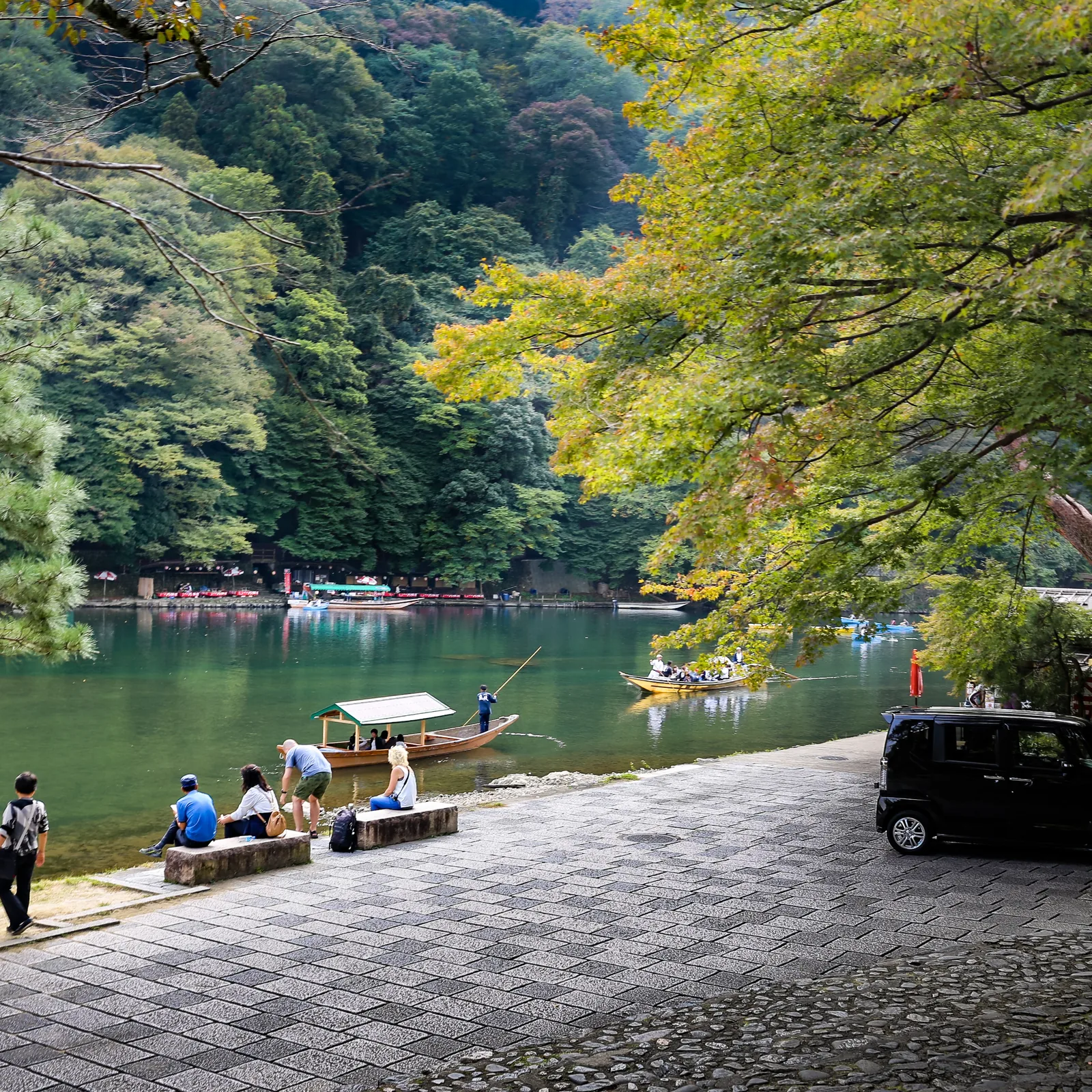 Arashiyama, avagy városrész a természet lágy ölén, valamint a híres bambuszliget